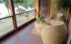 Las Cabanas Beach Resort